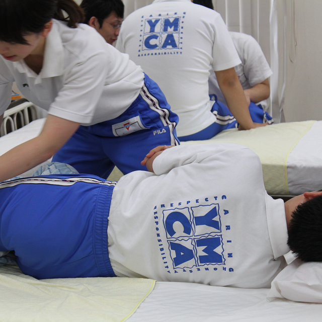和歌山YMCA国際福祉専門学校 障害者の気持ちを知ろう!体験型オープンキャンパス開催!1