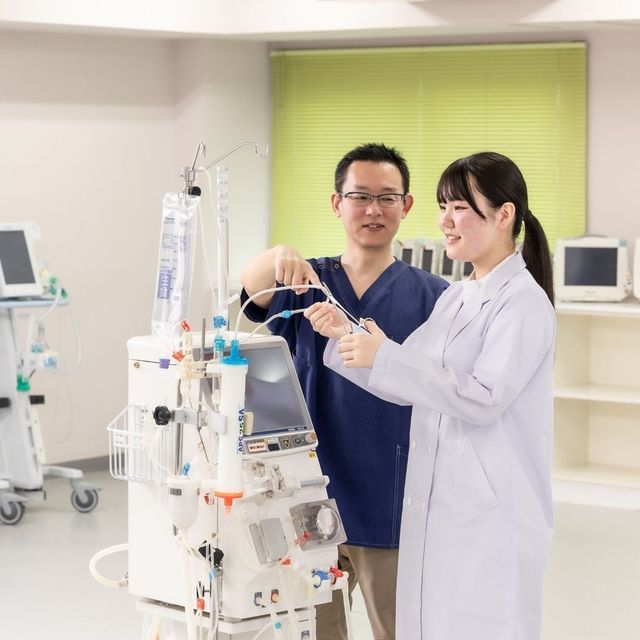 東海医療科学専門学校 【見て聞いて触れて！】臨床工学技士の仕事を体験しよう！1
