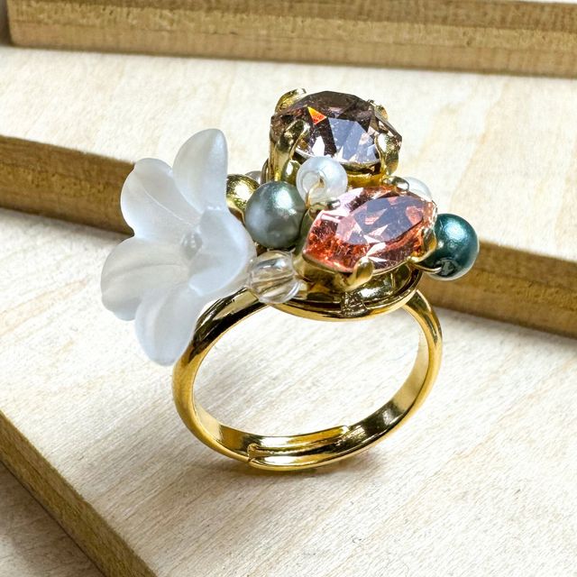 足利デザイン・ビューティ専門学校 クリエイティブデザイン科：2種の選べる実習2