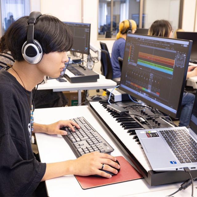 キャットミュージックカレッジ専門学校 【クリエイター系コース】音楽制作に必要なスキルを学ぼう1