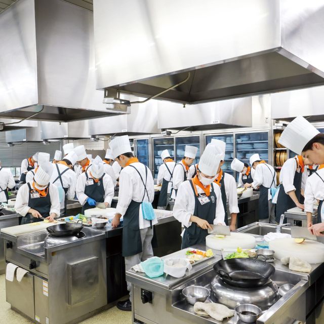 新宿調理師専門学校 楽しく体験！春休み！ふわふわ★オムライス4
