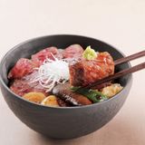 日本料理「ステーキ丼」の詳細