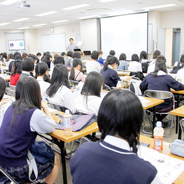 専門学校岡山ビジネスカレッジ 高校3年生対象 進学相談会(岩田町キャンパス)1