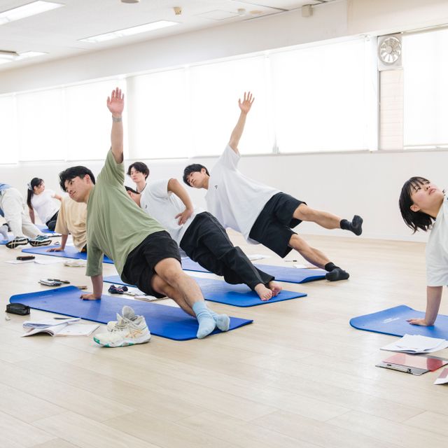 履正社国際医療スポーツ専門学校 【平日夜開催】みんなで楽しくピラティスレッスン1