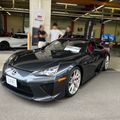 中日本自動車短期大学 あのLFAやマイバッハが来学！国産・輸入車デー！！