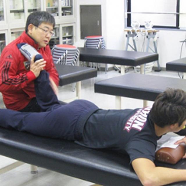 日本医学柔整鍼灸専門学校 最高のパフォーマンスに導くスポーツトレーナー1