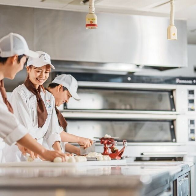 名古屋製菓専門学校 『ソーセージフランス』名古屋製菓／製パン科3