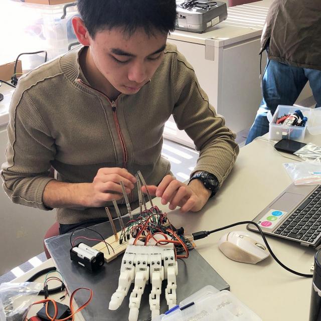 専門学校静岡電子情報カレッジ 春休みSPオープンキャンパス第１弾【ロボットシステム研究】2