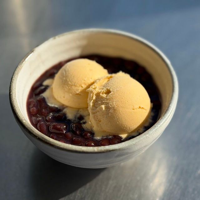 東日本製菓技術専門学校 【和菓子】iro色団子／クリームぜんざい2