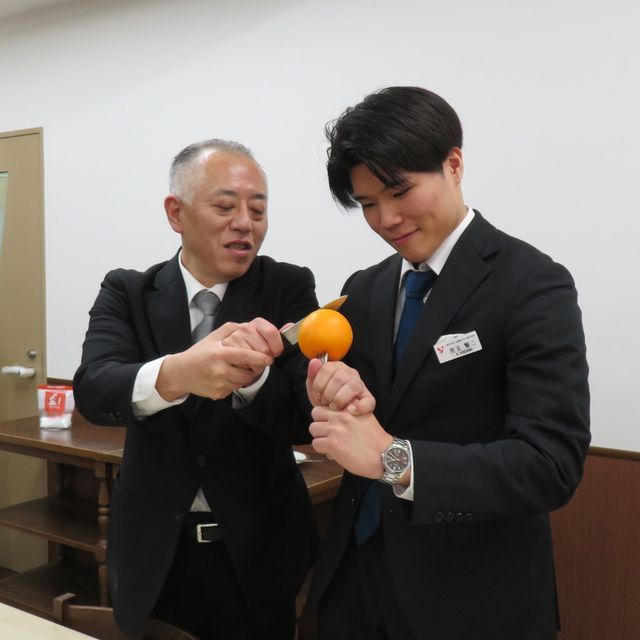東京ＹＭＣＡ国際ホテル専門学校 【体験入学／料飲サービス編】バーテンダーに挑戦！1