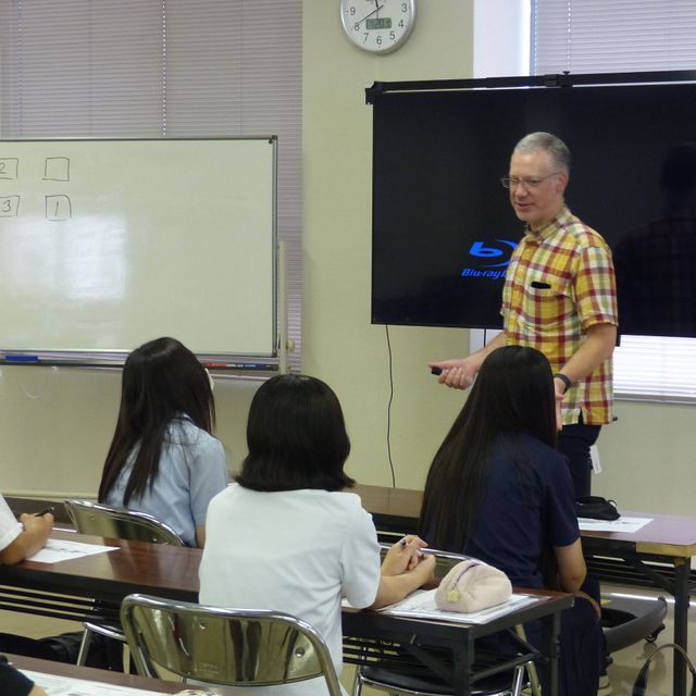熊本外語専門学校 語学を武器に、なりたい自分に！【体験授業】オープンキャンパス1