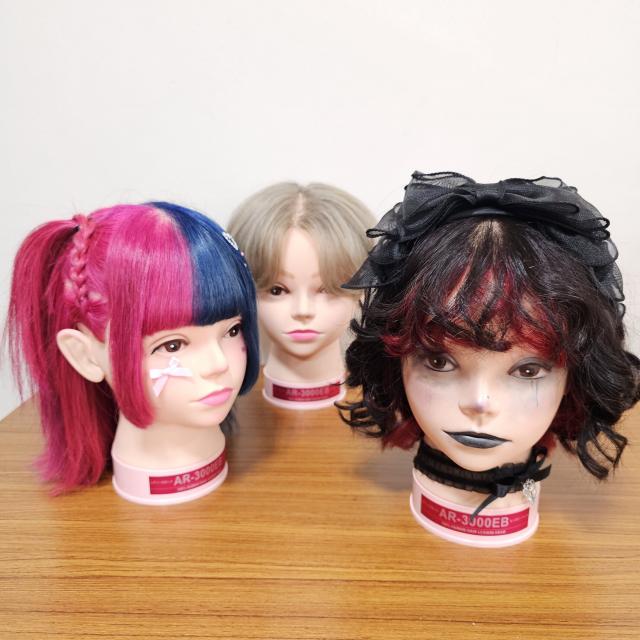 山梨県美容専門学校 オープンキャンパス　ヘアアレンジ・ワインディング1