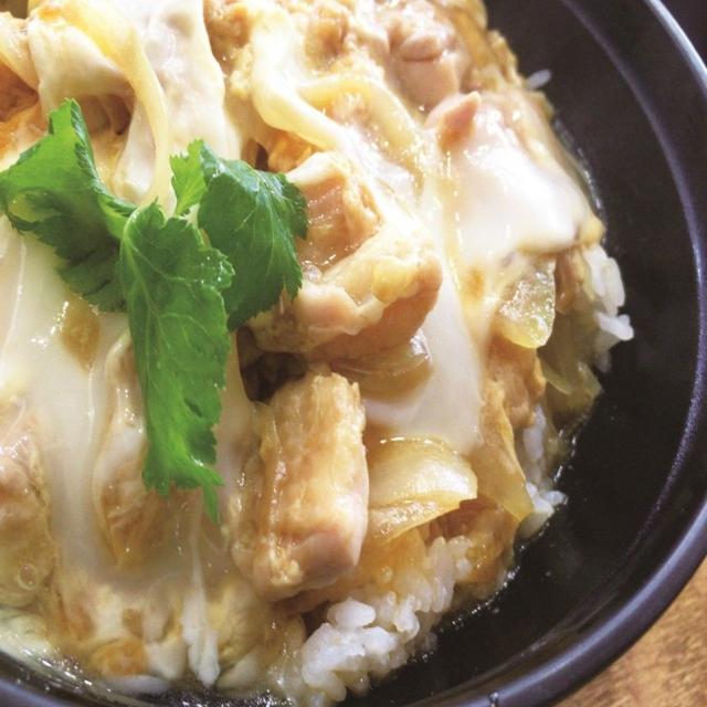 山手調理製菓専門学校 【日本料理】ふわふわ親子丼1