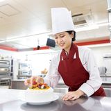 【パティシエ＆ショコラティエコース】体験授業あり！の詳細