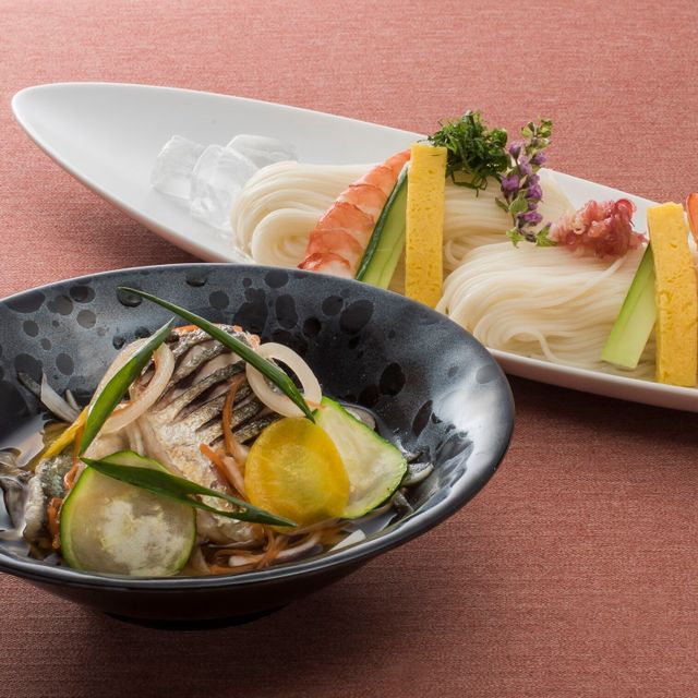 愛知調理専門学校 お魚のさばき方魅せます☆あじの南蛮漬けと彩り涼麺1