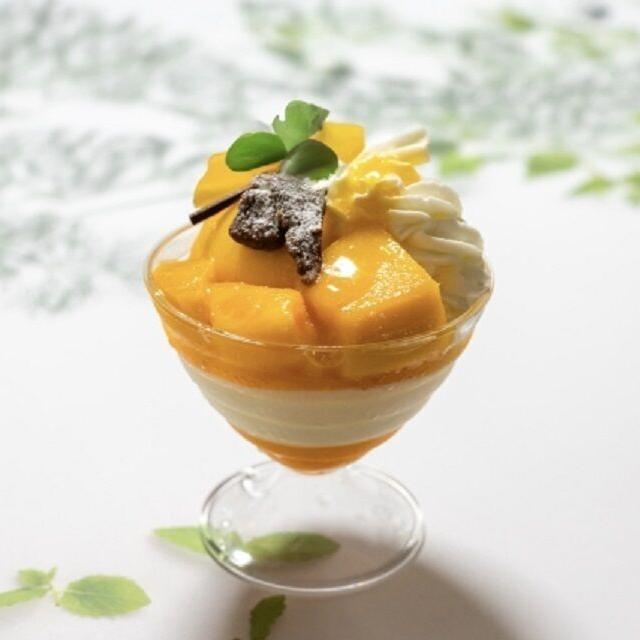 横浜スイーツ＆カフェ専門学校 旬のマンゴーを使った！マンゴーパフェ★初心者大歓迎★1